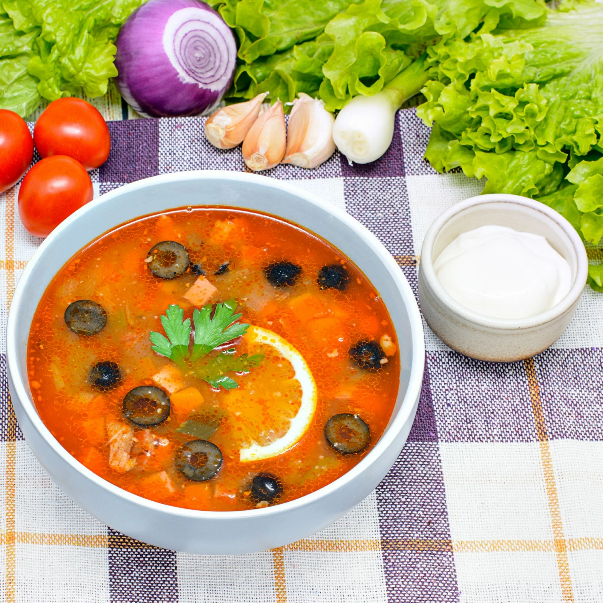 Солянка сборная мясная