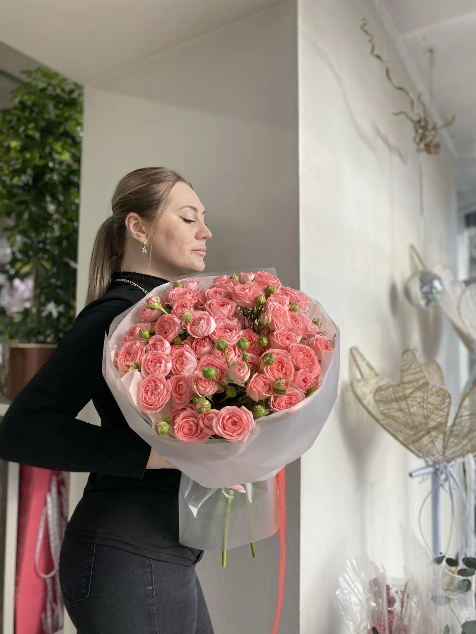 Кустовые розы Femke 15шт