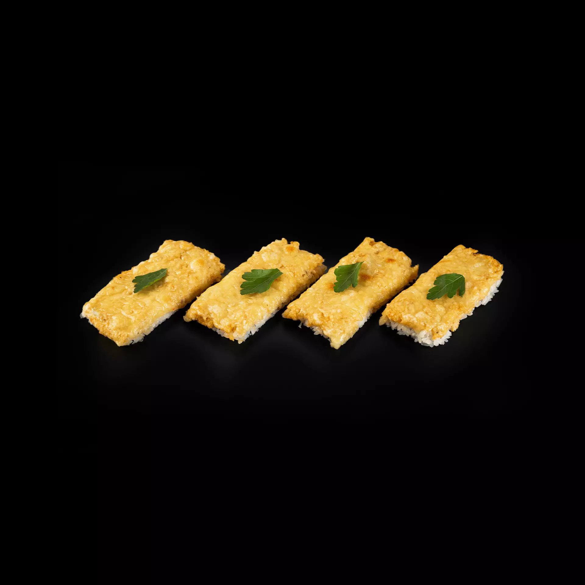 Суши пицца с курицей